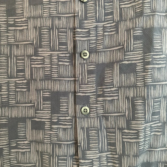 Tommy Bahama silk blend short sleeve steel blue shirt, Small - Picture 10 of 11